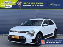 Wit metallic Gebruikt 2024 Kia e-Niro 2 SUV | € 32.900 (Super prijs)