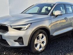 Grijs Gebruikt 2023 Volvo XC40 Core SUV | € 34.900 (Goede deal)