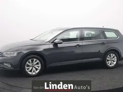 Grijs Gebruikt 2021 VW Passat Business Stationwagen | € 27.750 (Iets duurder)