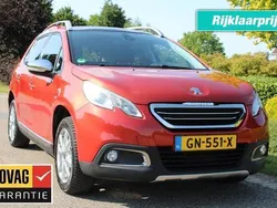 Rood Gebruikt 2015 Peugeot 2008 SUV | € 9.750 (Eerlijke prijs)