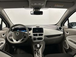 Wit Gebruikt 2017 Renault Zoe Life Hatchback | € 999.999