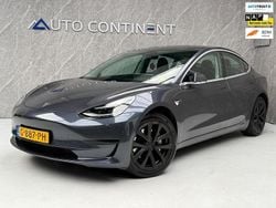 Grijs Gebruikt 2019 Tesla Model 3 Standard Range Sedan | € 16.950 (Eerlijke prijs)