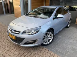 Grijs Gebruikt 2015 Opel Astra Sport Hatchback | € 5.450 (Super prijs)