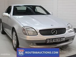 Grijs Gebruikt 2004 Mercedes SLK200 Cabriolet | € 5.100
