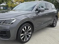 Grijs Gebruikt 2019 VW Touareg R-line SUV | € 41.499 (Eerlijke prijs)