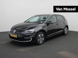 Zwart Gebruikt 2020 VW e-Golf Hatchback | € 14.400 (Eerlijke prijs)