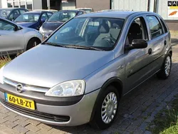 Grijs Gebruikt 2003 Opel Corsa Njoy Hatchback | € 1.250 (Iets duurder)