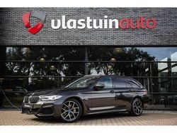 Grijs Gebruikt 2021 BMW 530 Executive Stationwagen | € 37.950 (Iets duurder)