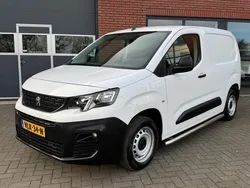 Wit Gebruikt 2021 Peugeot Partner Premium MPV | € 9.950 (Eerlijke prijs)