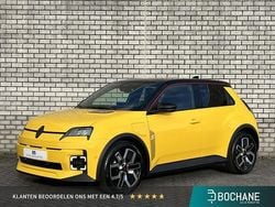Geel Nieuw 2025 Renault 5 E-Tech Urban Hatchback | € 31.245