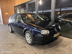 Blauw Gebruikt 2003 VW Golf IV Highline Hatchback | € 5.950 (Duur)