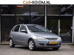 Grijs Gebruikt 2006 Opel Corsa Hatchback | € 2.250 (Eerlijke prijs)