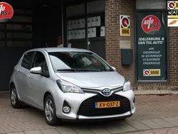 Grijs Gebruikt 2016 Toyota Yaris Trend Hatchback | € 14.250 (Goede deal)