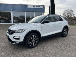 Wit Gebruikt 2018 VW T-Roc Style SUV | € 15.995 (Iets duurder)