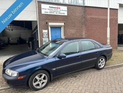 Blauw Gebruikt 2000 Volvo S80 Comfort Sedan | € 949 (Eerlijke prijs)