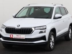 Wit Gebruikt 2024 Skoda Karoq Ambition SUV | € 29.895 (Super prijs)
