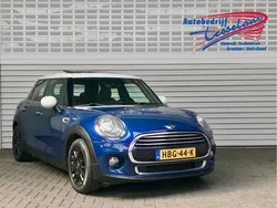 Blauw Gebruikt 2015 Mini Cooper Business Hatchback | € 12.500 (Eerlijke prijs)