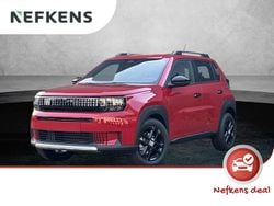 Rood Nieuw 2025 Fiat Grande Panda Icon SUV | € 27.463 (Eerlijke prijs)