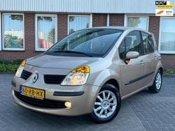 Beige Gebruikt 2005 Renault Modus Luxe MPV | € 3.500 (Iets duurder)