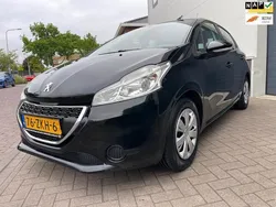 Zwart Gebruikt 2013 Peugeot 208 Active Hatchback | € 3.250 (Eerlijke prijs)