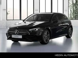 Zwart Nieuw 2025 Mercedes A180 AMG line Hatchback | € 47.945 (Duur)