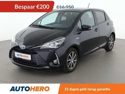 Zwart Gebruikt 2020 Toyota Yaris Hybrid Team Hatchback | € 16.949 (Goede deal)