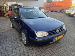 Blauw Gebruikt 2001 VW Golf IV Trendline Hatchback | € 990 (Super prijs)