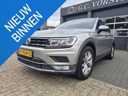 Grijs Gebruikt 2016 VW Tiguan Highline SUV | € 22.950 (Eerlijke prijs)
