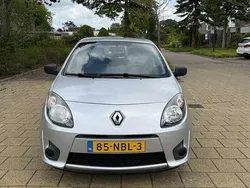 Grijs Gebruikt 2010 Renault Twingo Authentique Hatchback | € 4.250 (Iets duurder)