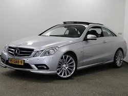 Grijs, metallic lak Gebruikt 2011 Mercedes E200 Avantgarde Coupé | € 13.950 (Eerlijke prijs)