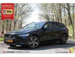Zwart Gebruikt 2022 Volvo V60 R-Design Stationwagen | € 43.550 (Eerlijke prijs)