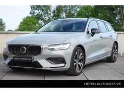 Grijs Gebruikt 2022 Volvo V60 Stationwagen | € 39.995 (Iets duurder)