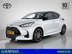 Wit Gebruikt 2023 Toyota Yaris Hybrid Limited Hatchback | € 26.945 (Duur)