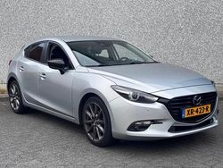 Grijs Gebruikt 2017 Mazda 3 Hatchback | € 14.499 (Eerlijke prijs)