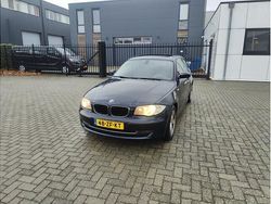 Blauw (metallic) Gebruikt 2008 BMW 118 Hatchback | € 1.750 (Goede deal)