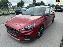 Zwart Gebruikt 2022 Hyundai i30 Hatchback | € 42.950