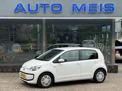 Wit Gebruikt 2013 VW up! move up! Hatchback | € 6.495 (Eerlijke prijs)