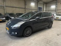 Grijs Gebruikt 2010 Peugeot 5008 MPV | € 3.700