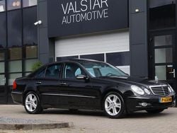 Zwart Gebruikt 2007 Mercedes E230 Avantgarde Sedan | € 16.750