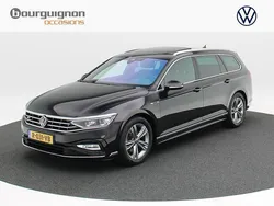 Zwart, metallic lak Gebruikt 2022 VW Passat Business+ Stationwagen | € 33.850 (Duur)