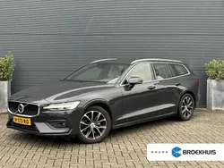 Grijs Gebruikt 2020 Volvo V60 Momentum Stationwagen | € 27.500 (Eerlijke prijs)
