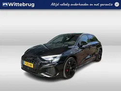 Zwart Gebruikt 2022 Audi A3 Competition Hatchback | € 33.950 (Eerlijke prijs)