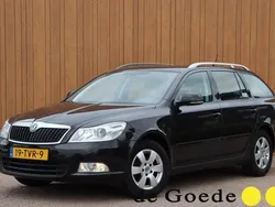 Zwart Gebruikt 2012 Skoda Octavia Elegance Stationwagen | € 2.940 (Super prijs)
