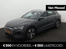 Grijs Gebruikt 2023 Audi Q8 e-tron Advanced SUV | € 48.900 (Super prijs)