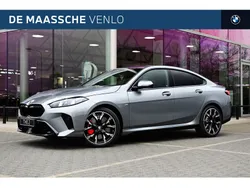 Skyscraper grey Gebruikt 2024 BMW 220 M Sport Coupé | € 45.750 (Eerlijke prijs)