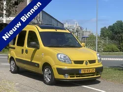 Geel Gebruikt 2005 Renault Kangoo MPV | € 1.950 (Eerlijke prijs)