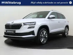 Wit Gebruikt 2024 Skoda Karoq Business Line SUV | € 37.625 (Eerlijke prijs)
