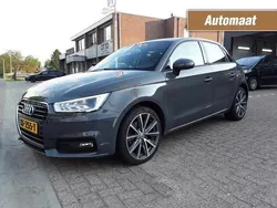 Grijs, metallic lak Gebruikt 2015 Audi A1 Sportback Sport Hatchback | € 16.500 (Iets duurder)