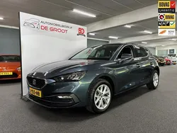 Grijs Gebruikt 2020 Seat Leon Style Hatchback | € 17.950 (Eerlijke prijs)