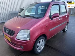 Rood Gebruikt 2001 Opel Agila Elegance Hatchback | € 1.375 (Eerlijke prijs)